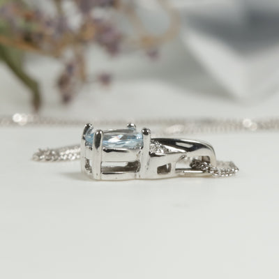Aquamarine Pendant & Chain