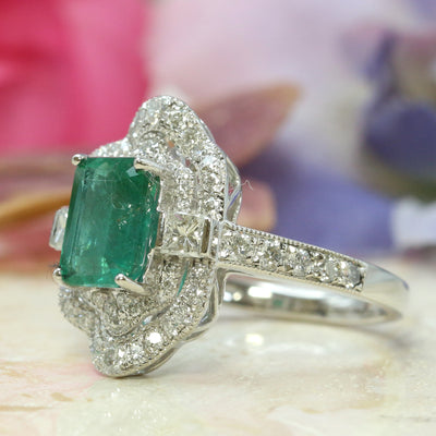 Designer Emerald & Diamond Ring