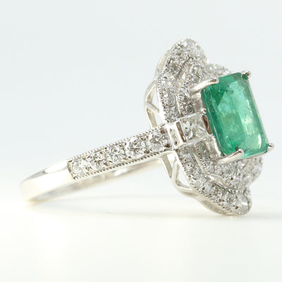 Designer Emerald & Diamond Ring