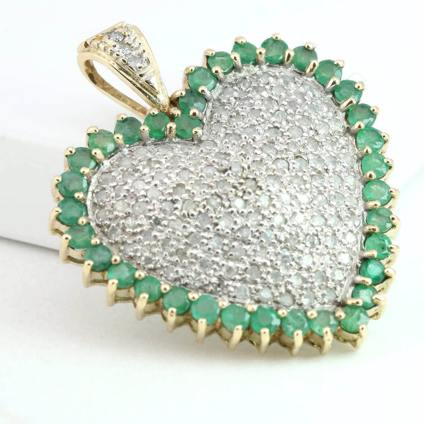 Heart diamond pendant