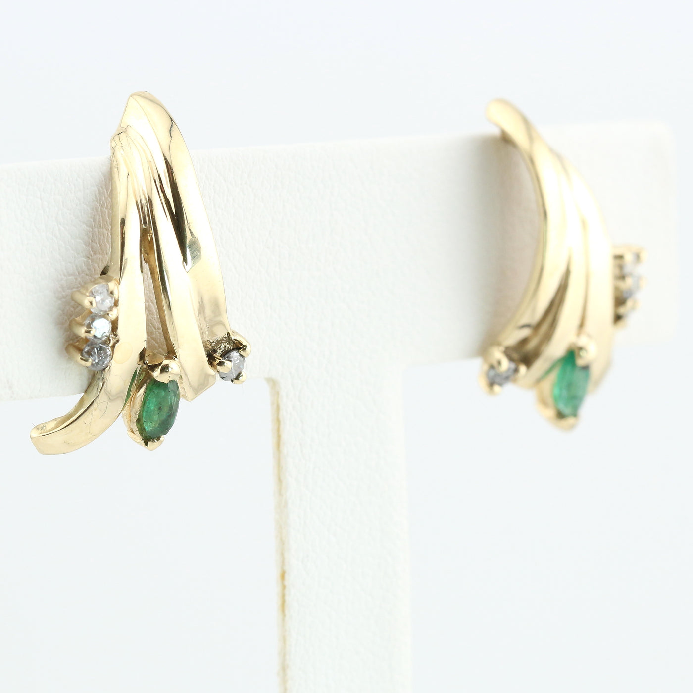 Emerald and Diamond earrings