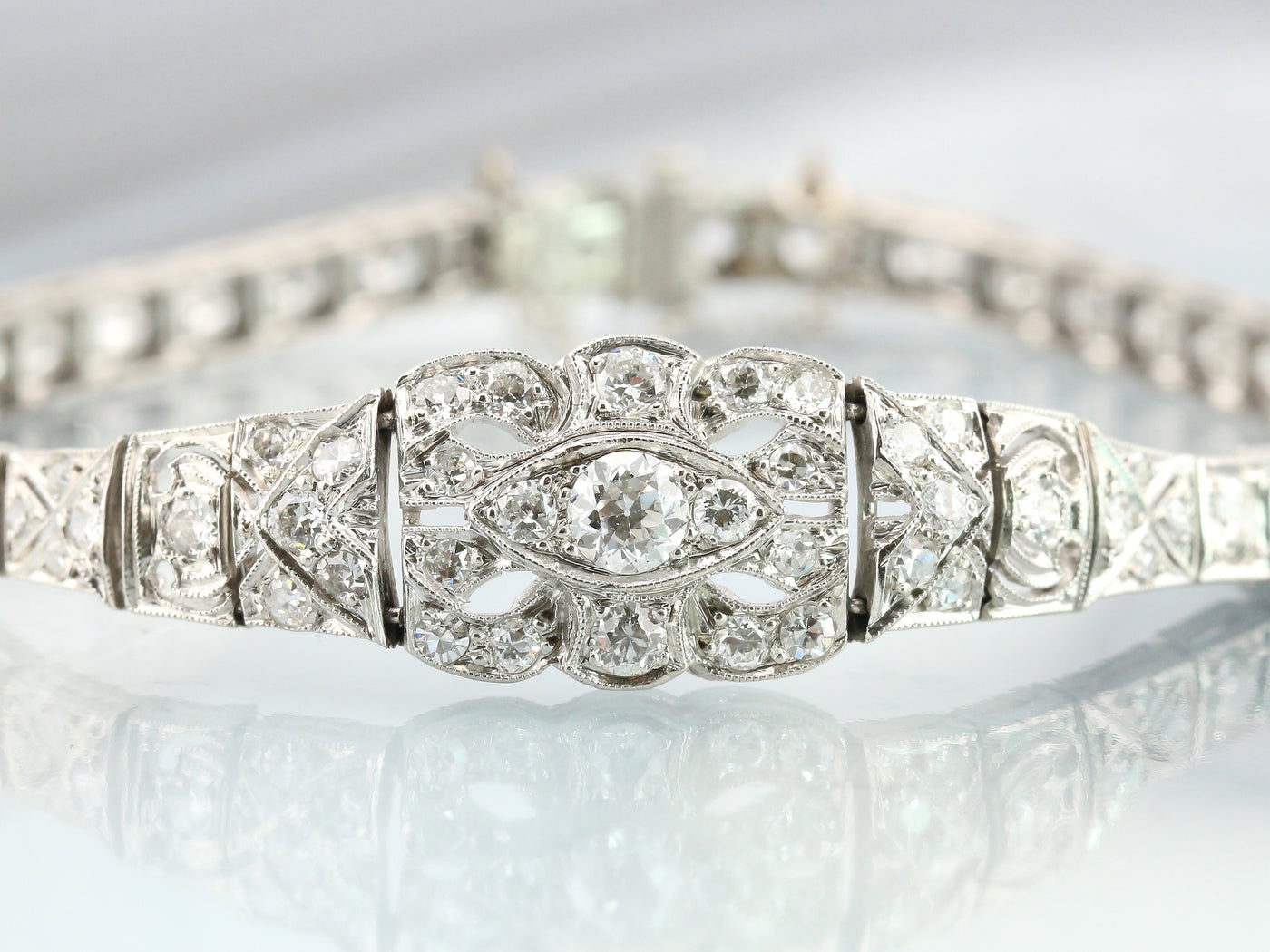 Platinum Art Deco diamond bracelet