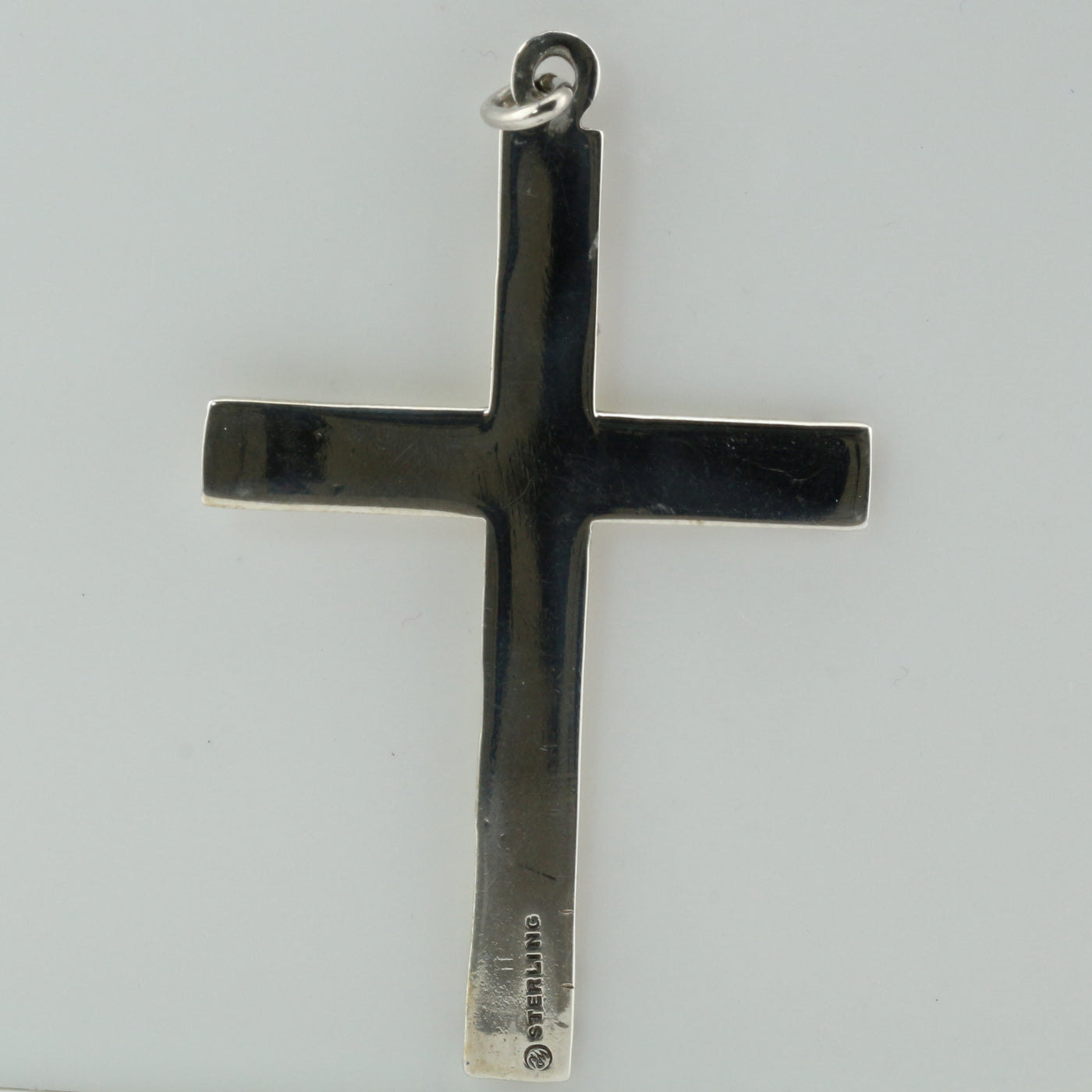 Sterling silver cross pendant