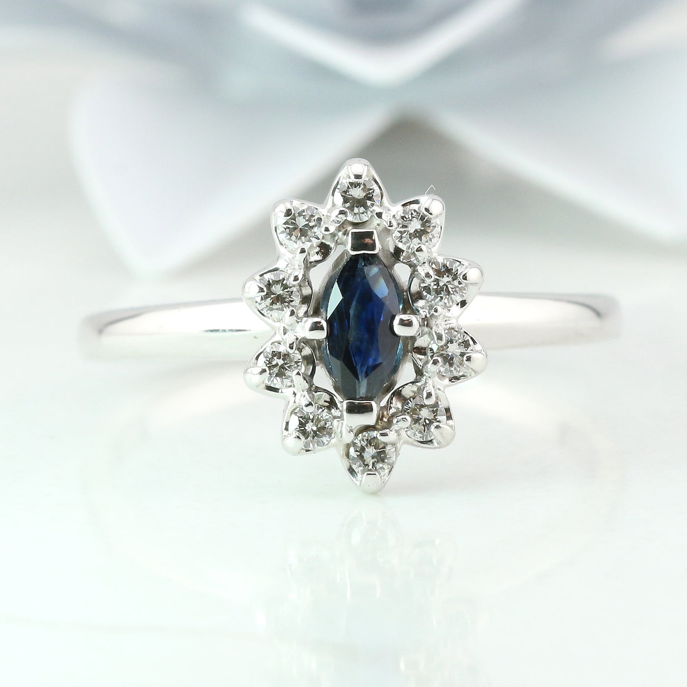 Sapphire & diamond ring