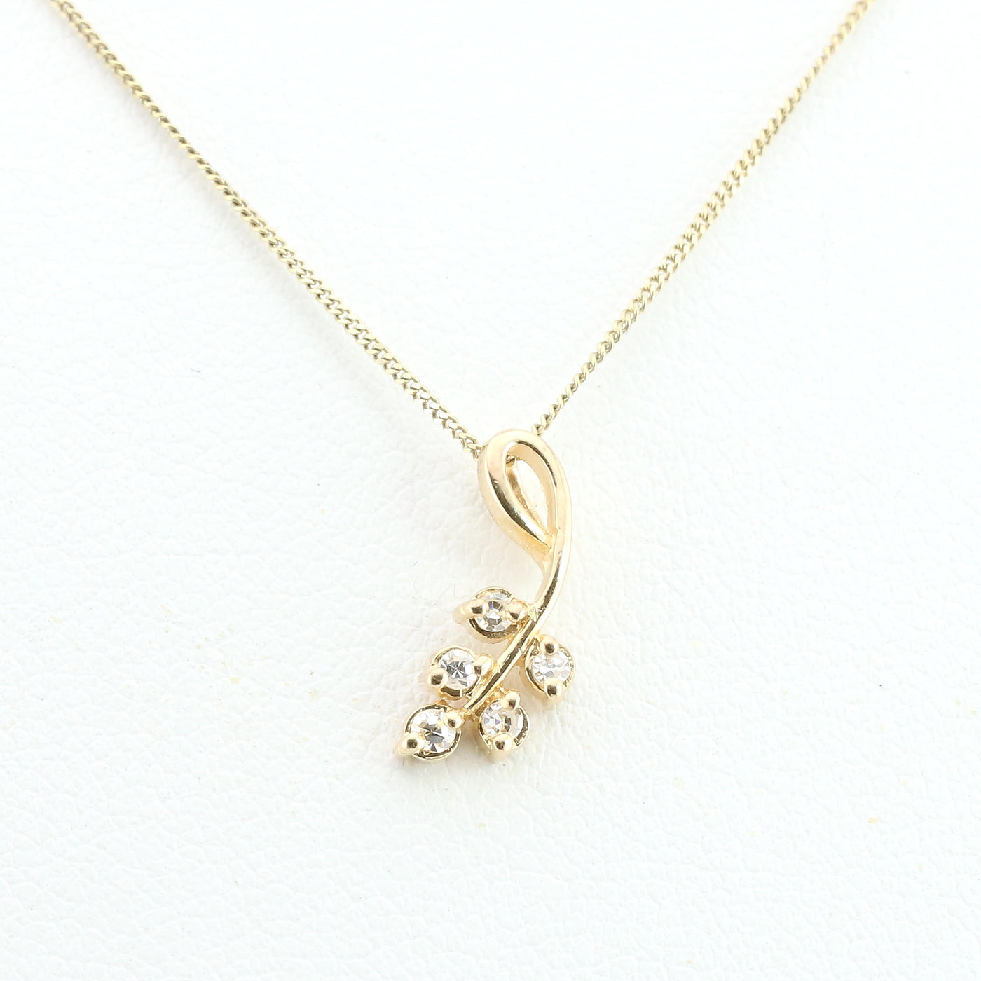 Diamond pendant