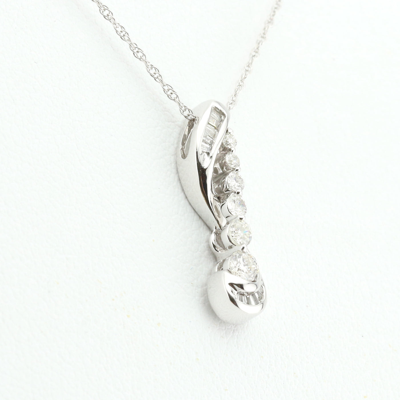 Diamond pendant