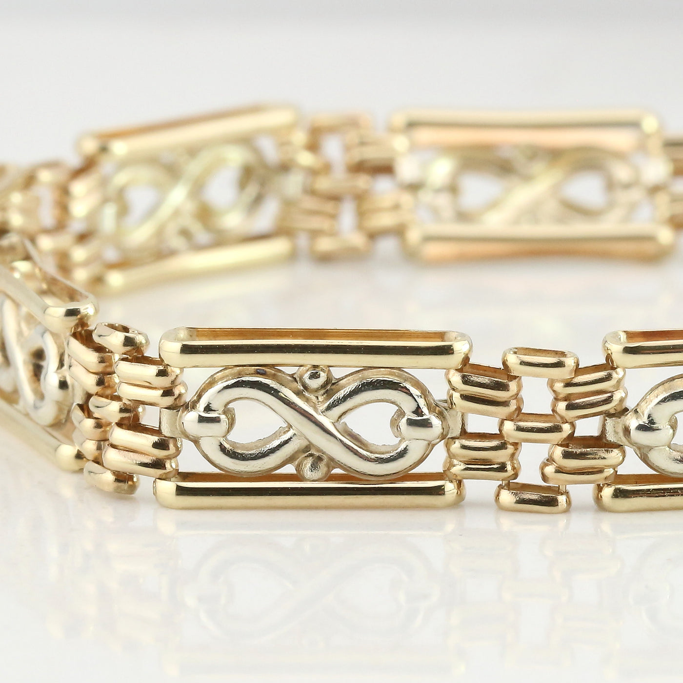 Two tone gold bracelet