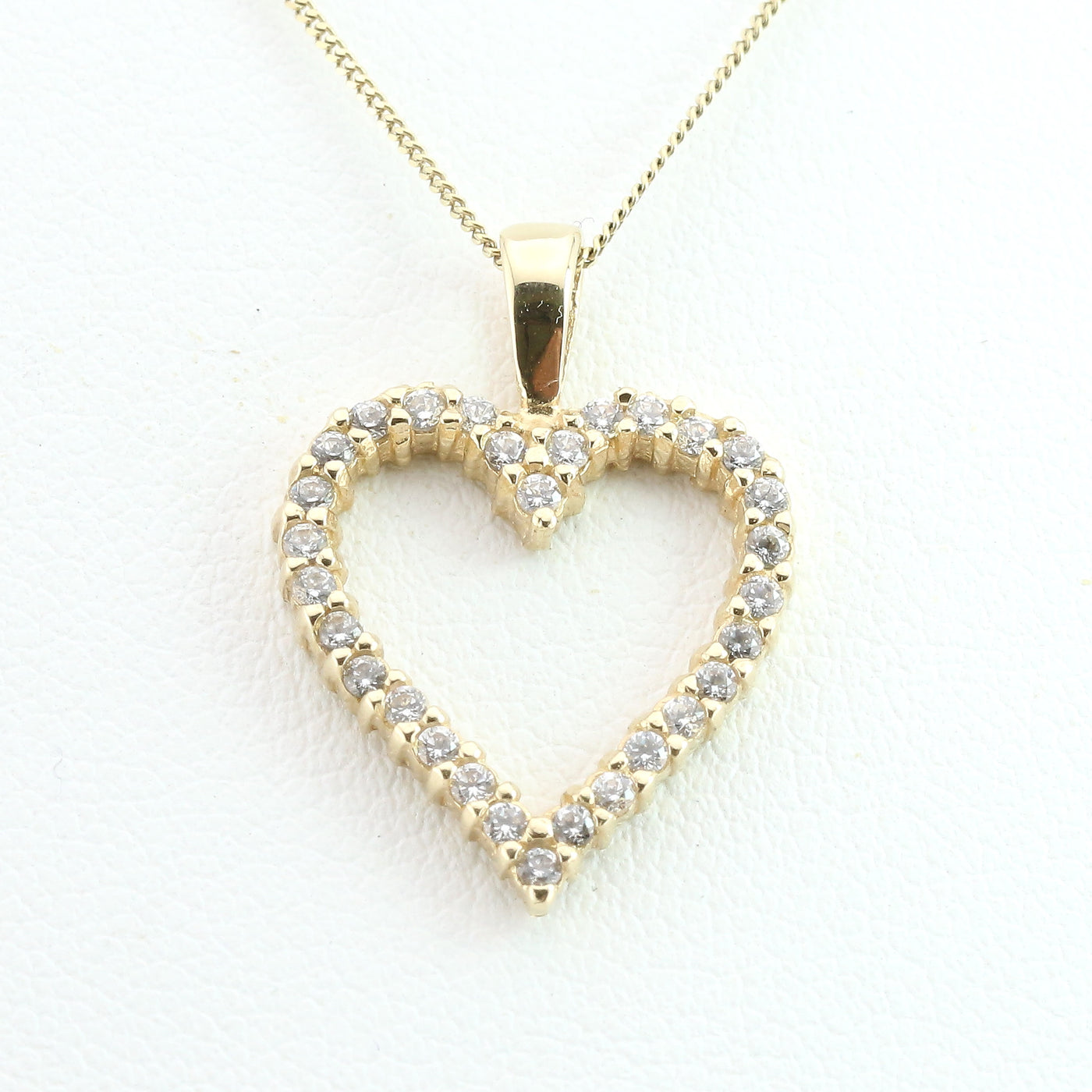 Diamond heart pendant