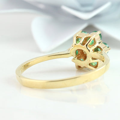 Emerald & diamond ring