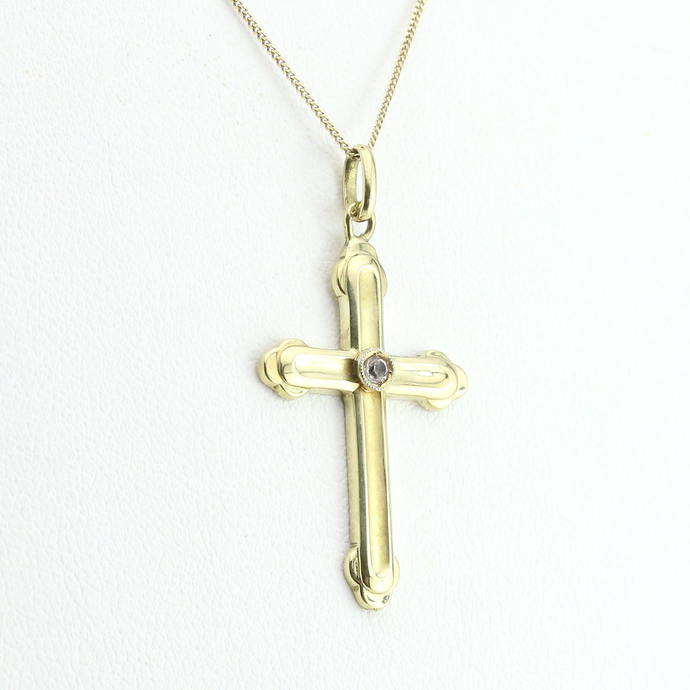 Cross pendant