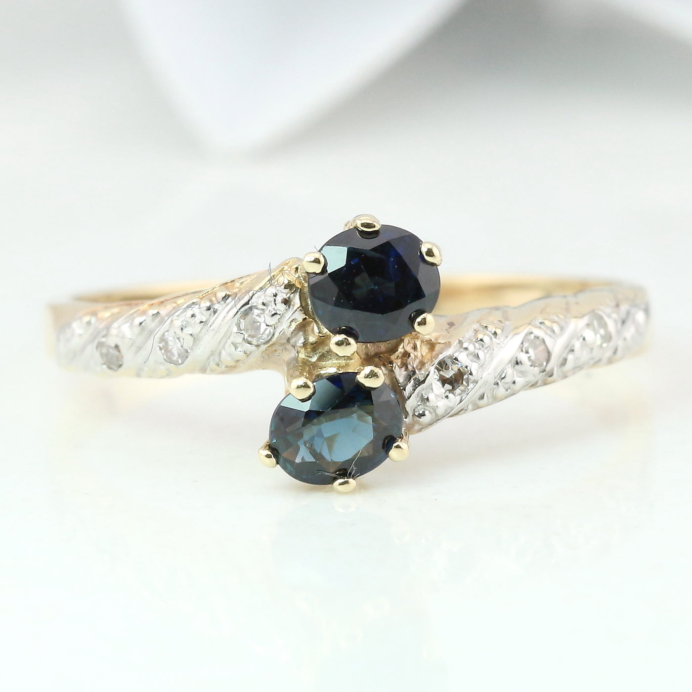 Sapphire & diamond ring