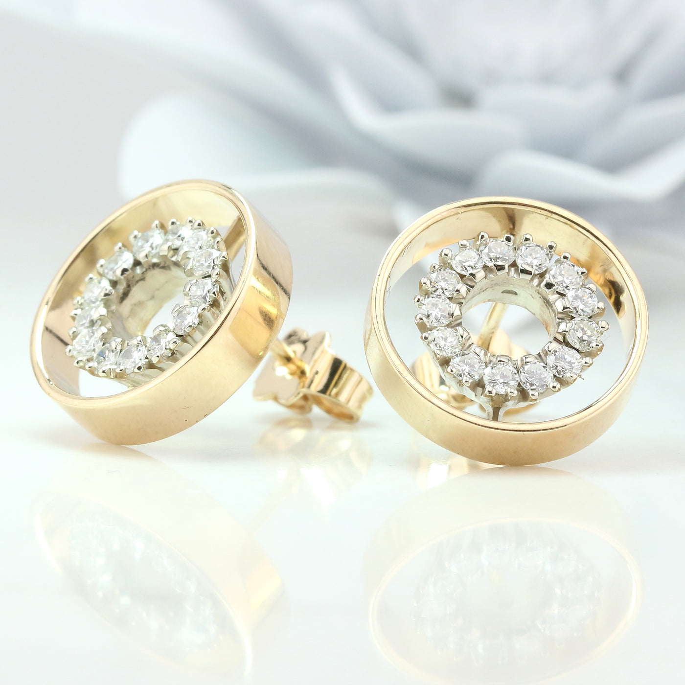 Circle Diamond Earring Studs