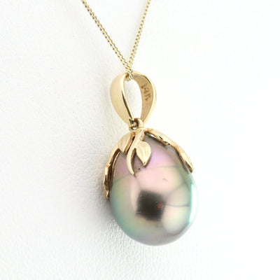 Black Pearl Pendant