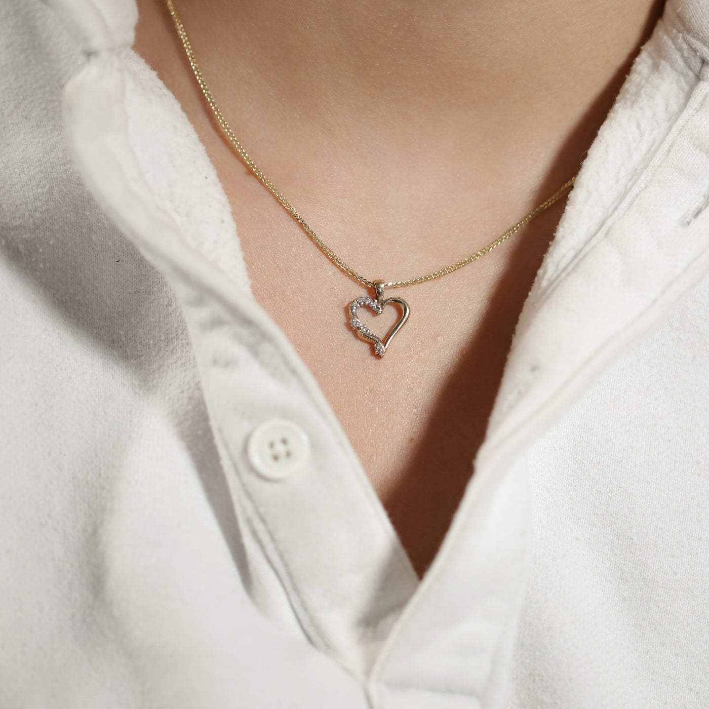 Heart Pendant With Diamonds