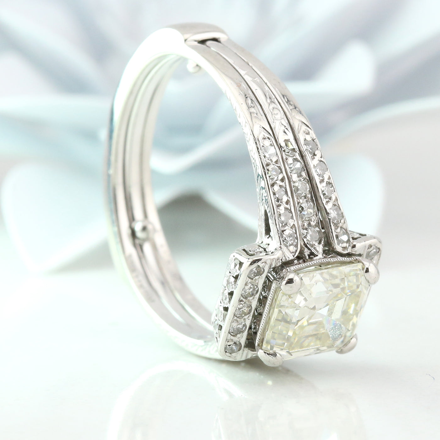 Platinum Diamond Ring