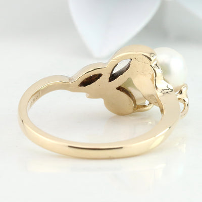 Pearl Ring