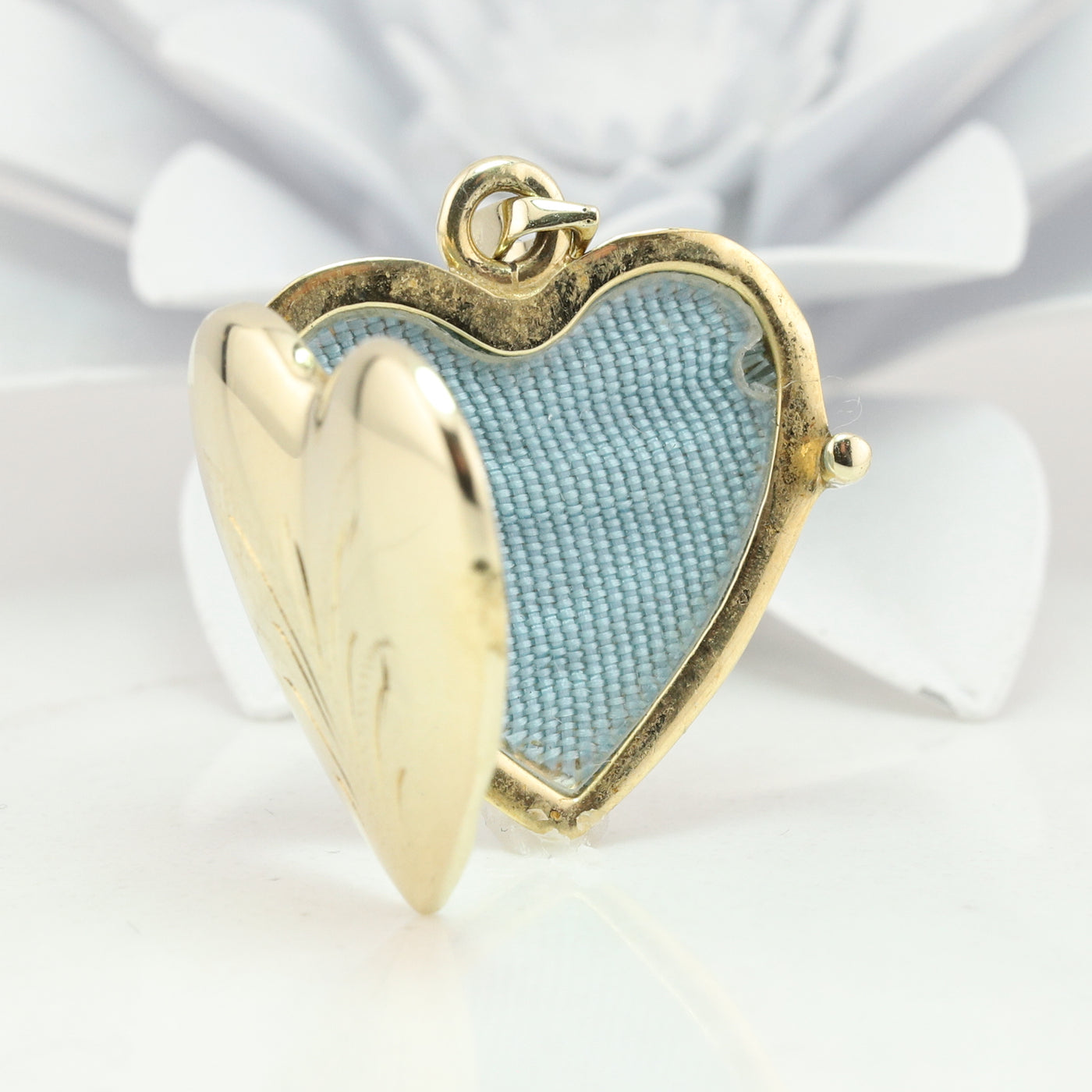 Yellow Gold Heart Locket