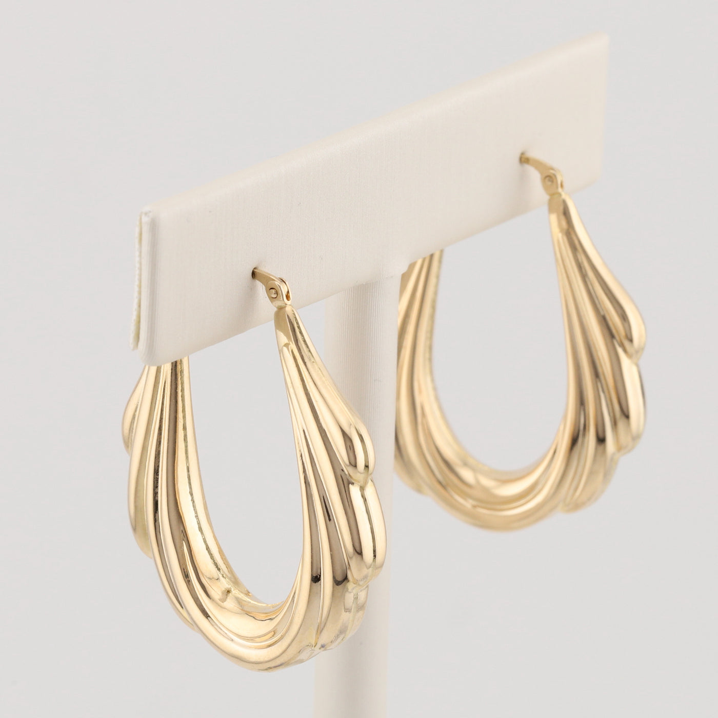 Yellow Gold Oval Hoop Earrings