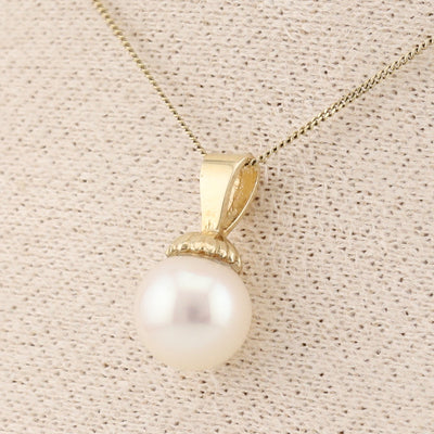 Yellow Gold Pearl Pendant