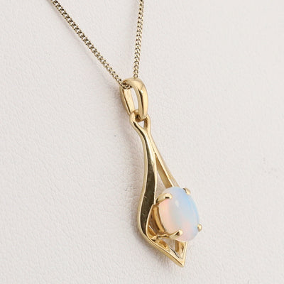 Yellow Gold Opal Pendant