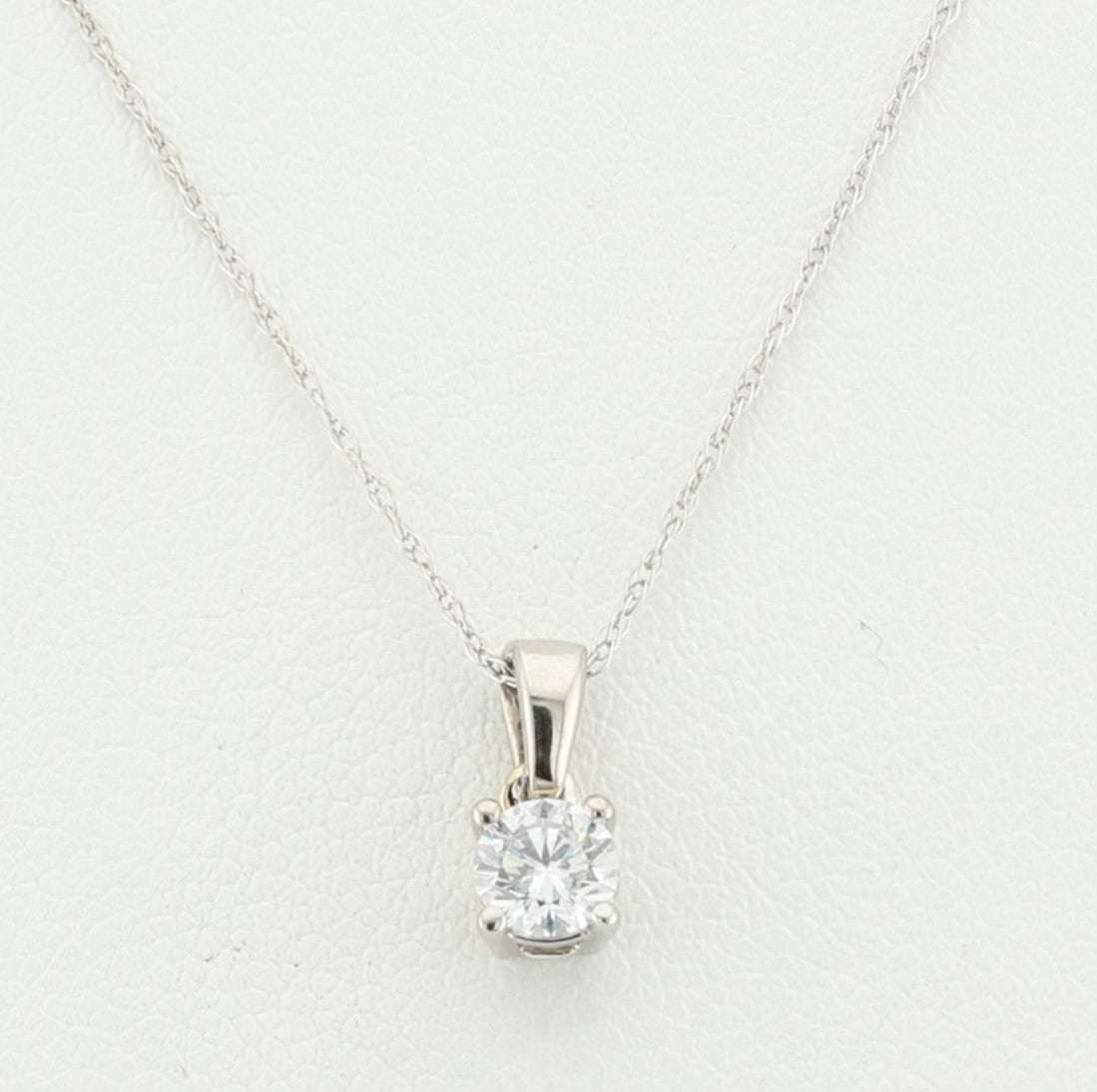 Lab Grown Diamond Pendant