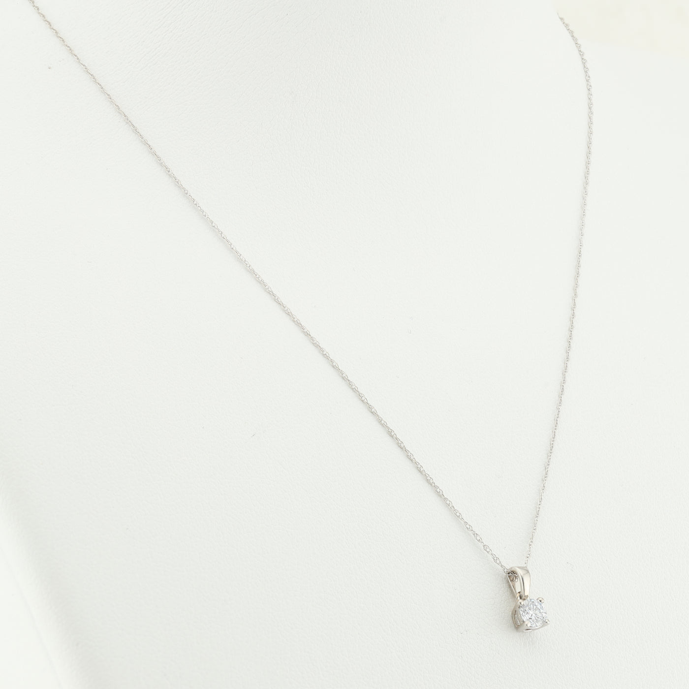 Lab Grown Diamond Pendant
