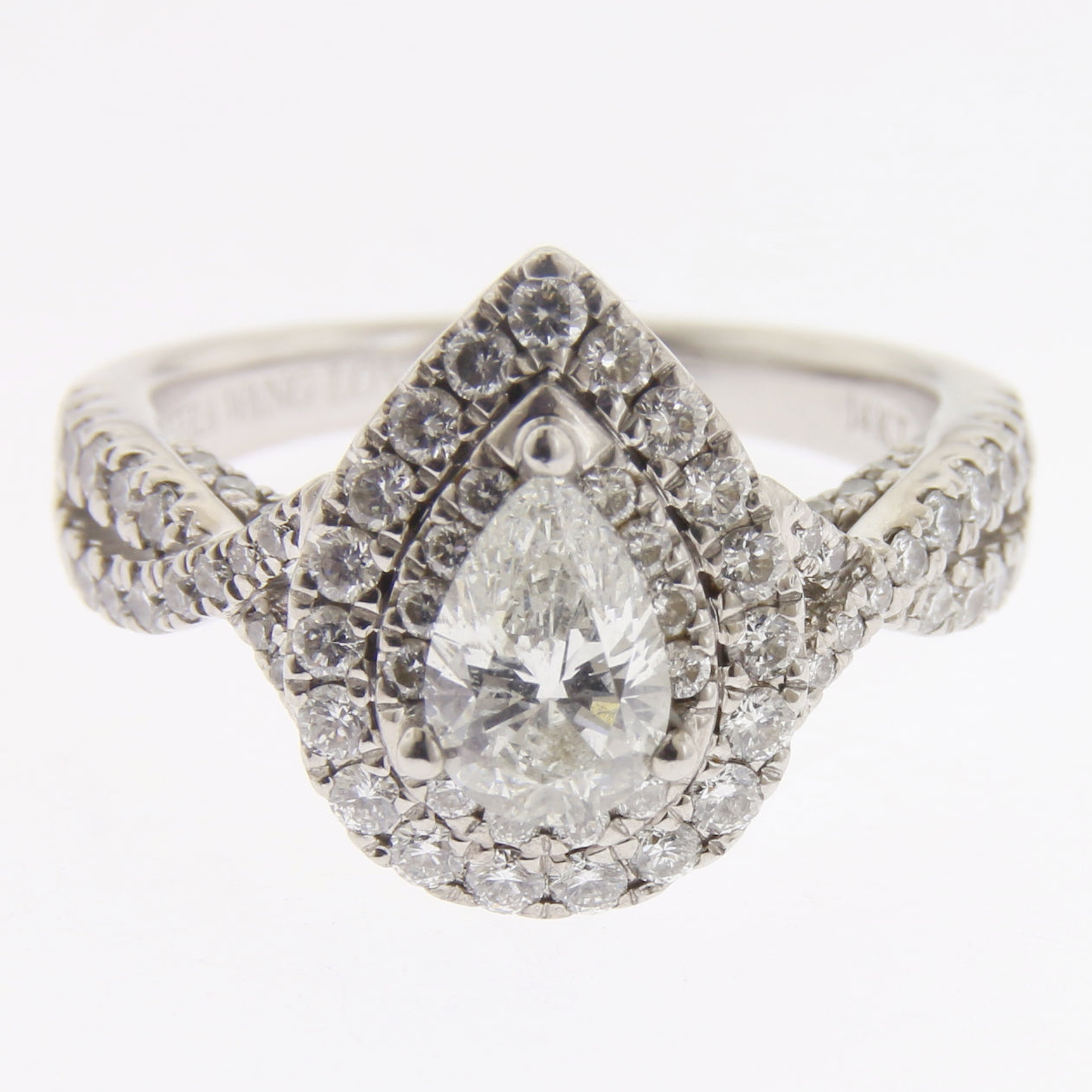 Pear shaped Diamond Ring