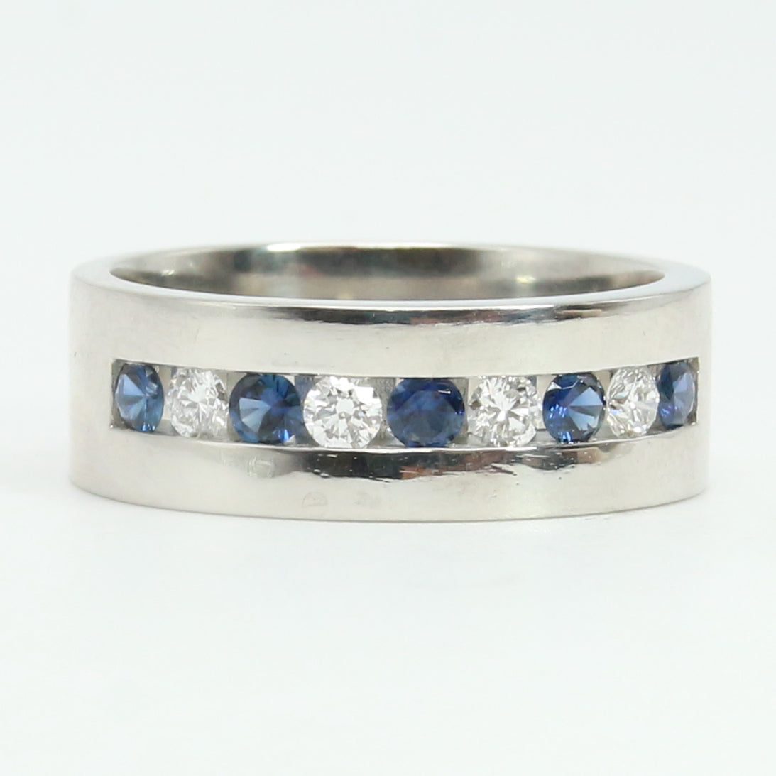 Gents Platinum Diamond & Sapphire Ring