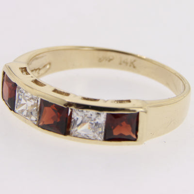 Garnet & Cubic Yellow Gold Ring
