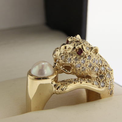 Panther & Pearl Ring